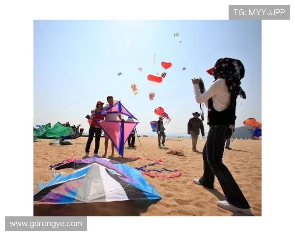 风筝:5分钟带你看透,这30年的权谋斗争,只为1个女人的爱